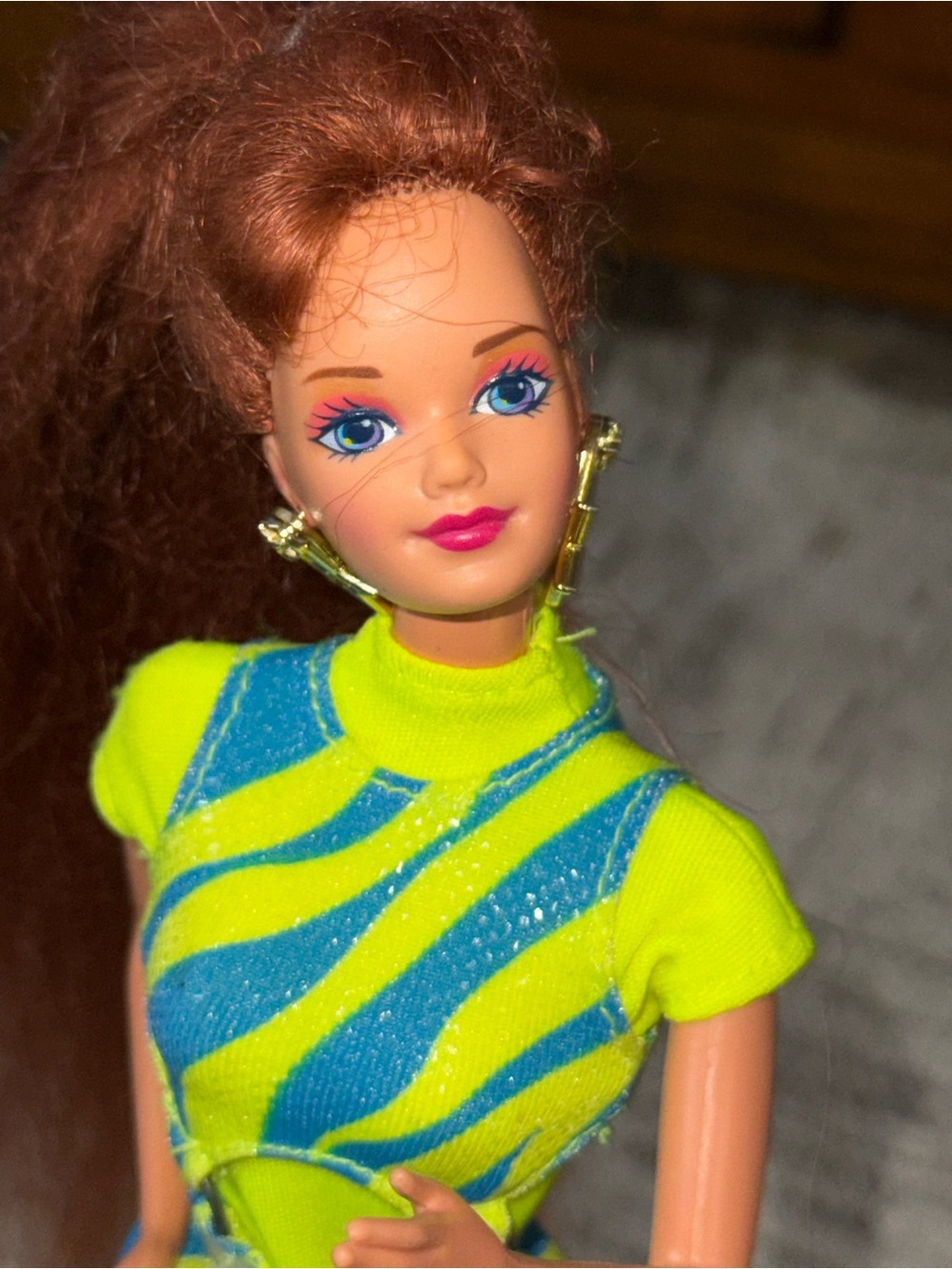 Barbie Mattel Midge 1985 Doll 11" Auburn Hair Blue Eyes Neon Dress Earrings